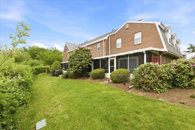 6 Jennifer Lane 6, Stoughton, MA 02072