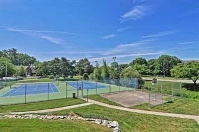 6 Jennifer Lane 6, Stoughton, MA 02072