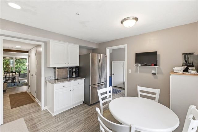6 Jennifer Lane 6, Stoughton, MA 02072