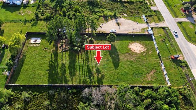 1229 County Road 5100 Road, Cleveland, TX 77327