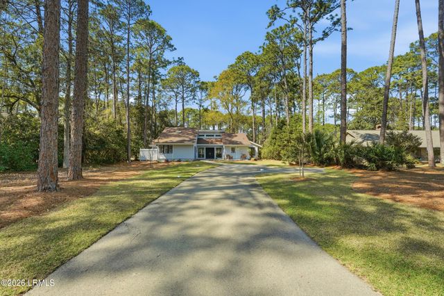 13 Lenora Drive, Hilton Head Island, SC 29926