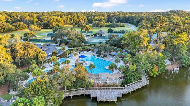 13 Lenora Drive, Hilton Head Island, SC 29926