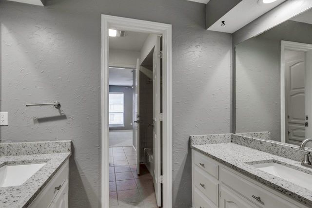 404 S Fannin Street C, Rockwall, TX 75087