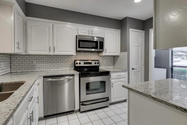 404 S Fannin Street C, Rockwall, TX 75087