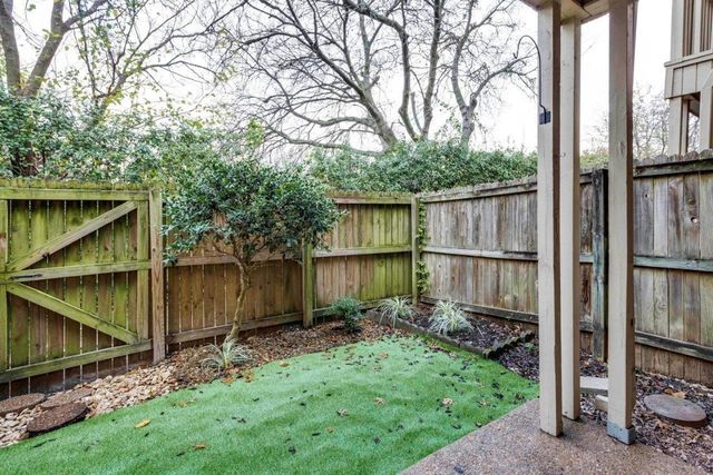 404 S Fannin Street C, Rockwall, TX 75087