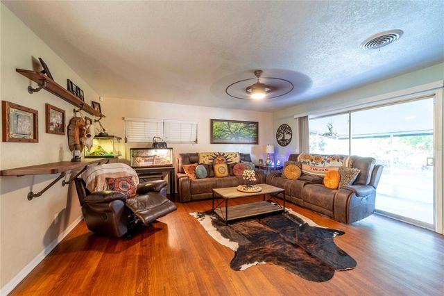 603 W PENNSYLVANIA AVENUE, Deland, FL 32720