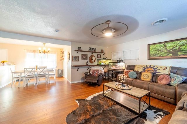 603 W PENNSYLVANIA AVENUE, Deland, FL 32720