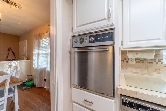 603 W PENNSYLVANIA AVENUE, Deland, FL 32720