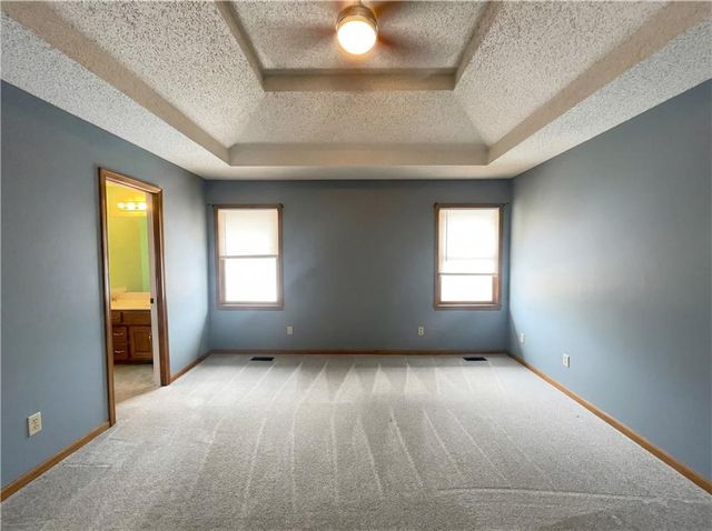 1703 Park Lane, Kearney, MO 64060