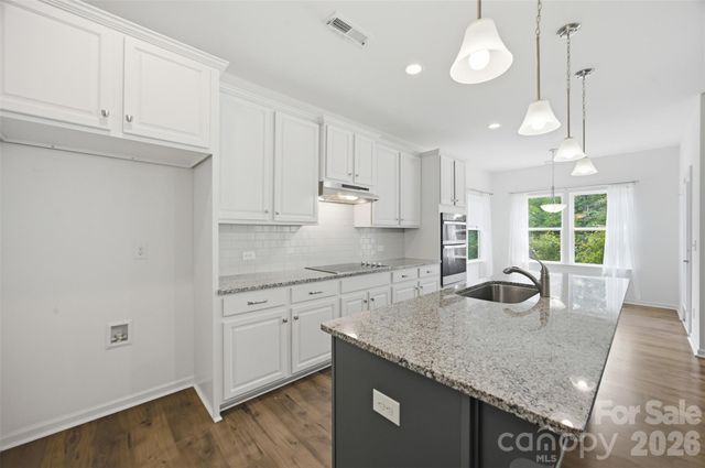 142 Fawnwood Court, Mount Gilead, NC 27306