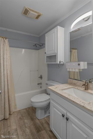 4890 Mulligan Circle, Shreveport, LA 71107