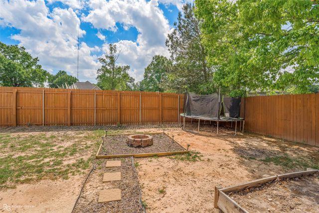 4890 Mulligan Circle, Shreveport, LA 71107