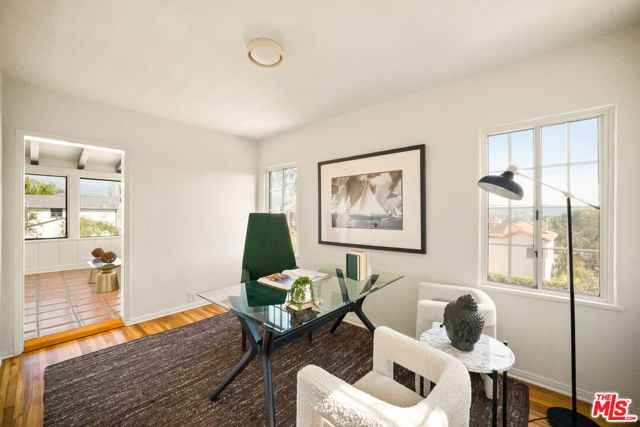 3706 Effingham Place, Los Angeles, CA 90027