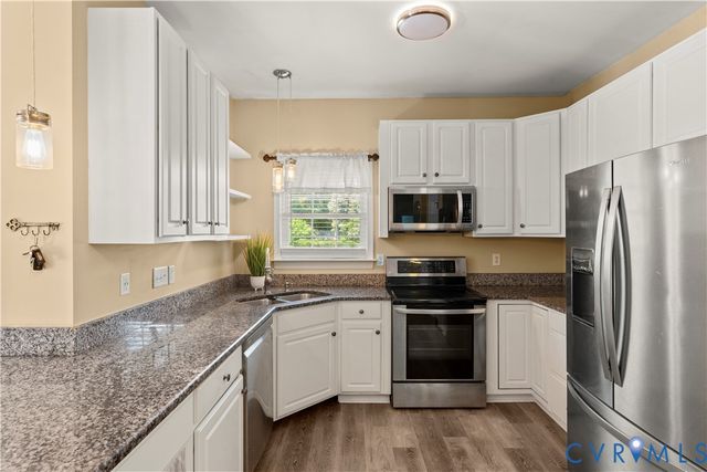 4301 Greenbriar Dr, Chesterfield, VA 23831