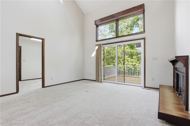 111 Balboa Drive, Monongahela, PA 15063