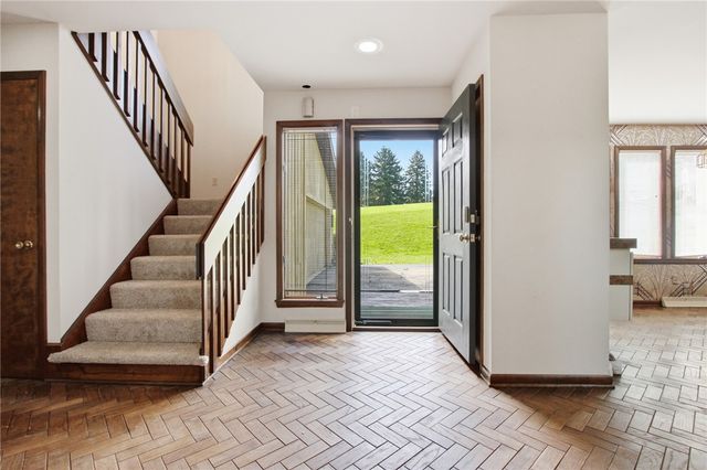 111 Balboa Drive, Monongahela, PA 15063