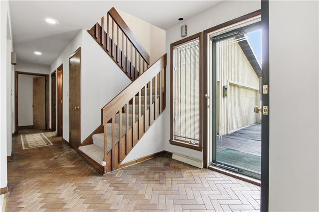 111 Balboa Drive, Monongahela, PA 15063