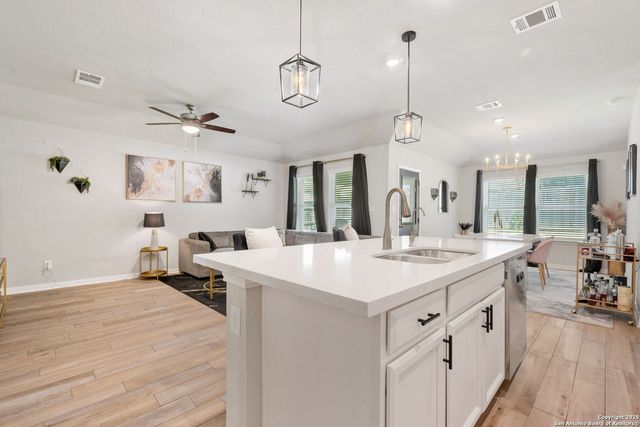 1404 Pelagos Path, San Antonio, TX 78245