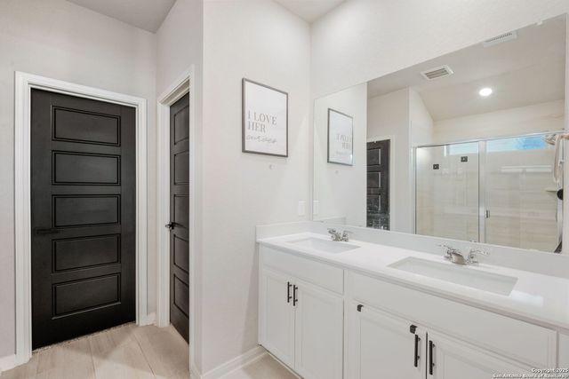 1404 Pelagos Path, San Antonio, TX 78245
