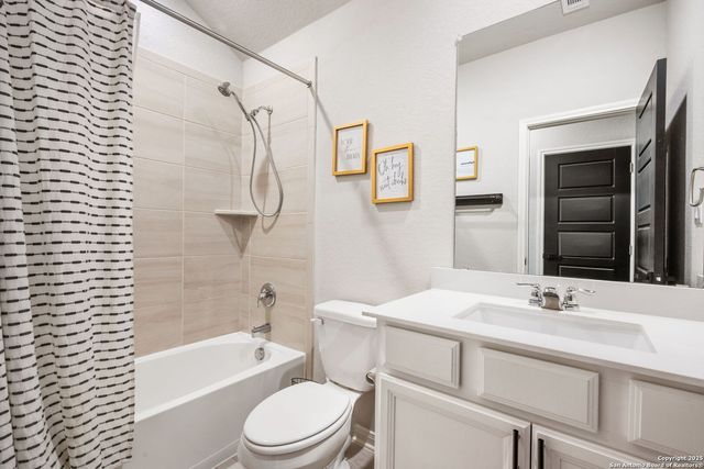 1404 Pelagos Path, San Antonio, TX 78245
