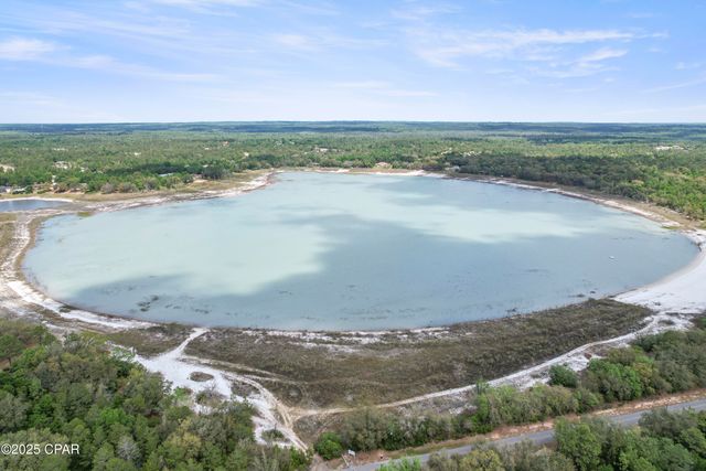 2231 Rockford Drive, Chipley, FL 32428