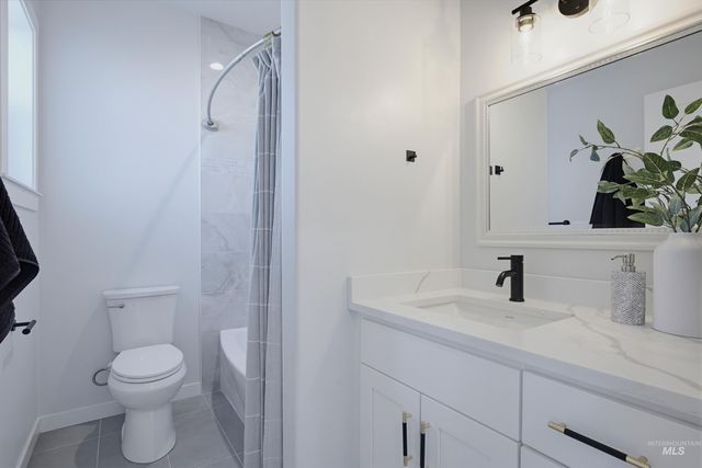 1170 N Champions Pl, Eagle, ID 83616