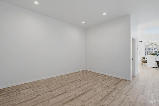 1170 N Champions Pl, Eagle, ID 83616