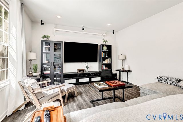 10536 Brightstone Dr, Midlothian, VA 23112
