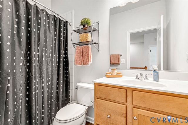10536 Brightstone Dr, Midlothian, VA 23112