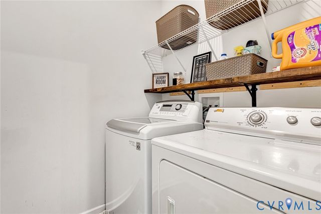 10536 Brightstone Dr, Midlothian, VA 23112