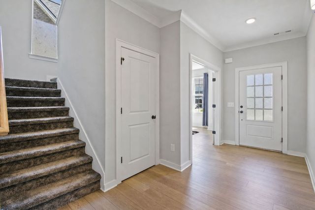 917 Plowson Rd, Mount Juliet, TN 37122