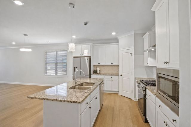 917 Plowson Rd, Mount Juliet, TN 37122