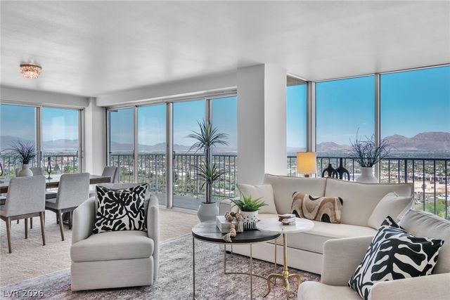 3111 Bel Air Drive 18B, Las Vegas, NV 89109