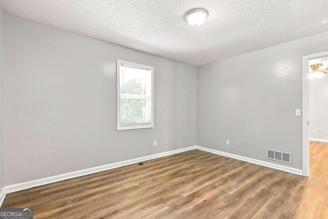 715 W Creek Circle, Monroe, GA 30655