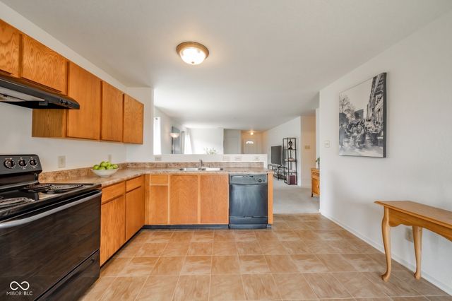 406 Warrior Court, Sheridan, IN 46069