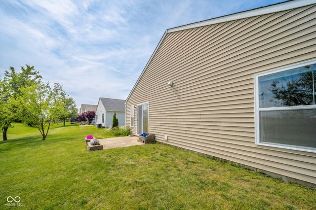 406 Warrior Court, Sheridan, IN 46069