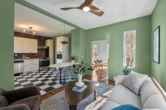 27 Riverdale St 27, Boston, MA 02134