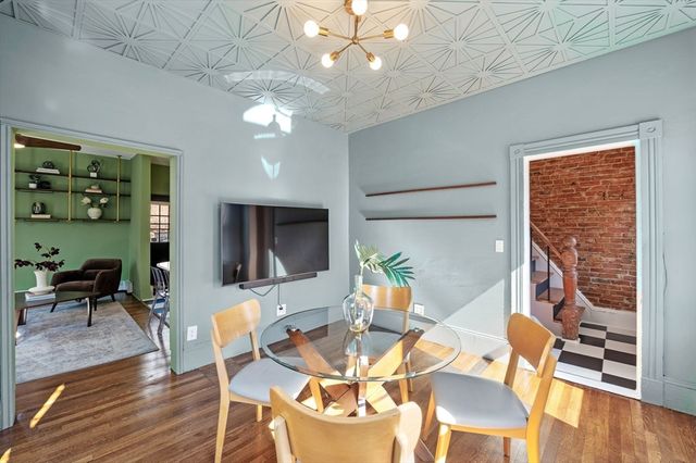 27 Riverdale St 27, Boston, MA 02134