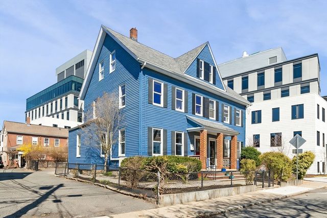 27 Riverdale St 27, Boston, MA 02134