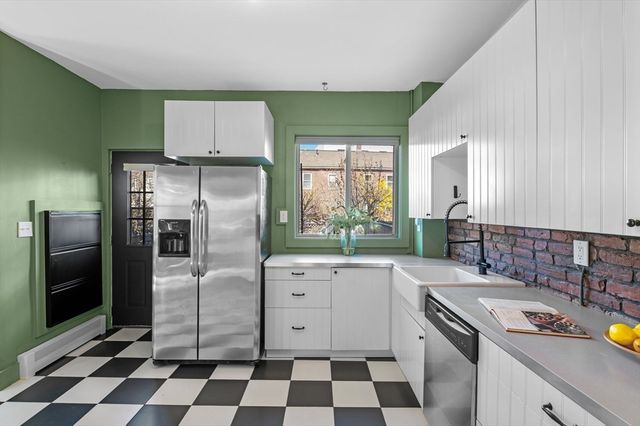 27 Riverdale St 27, Boston, MA 02134