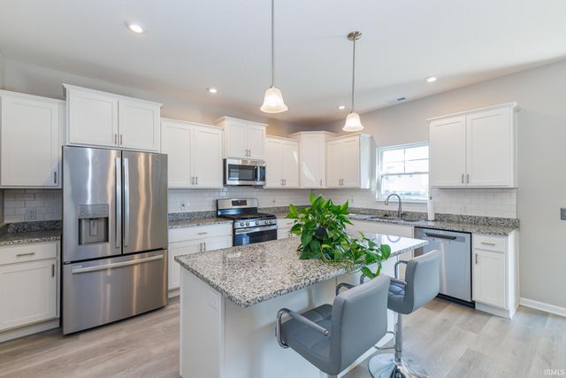 11720 Fazio Drive, Fort Wayne, IN 46818