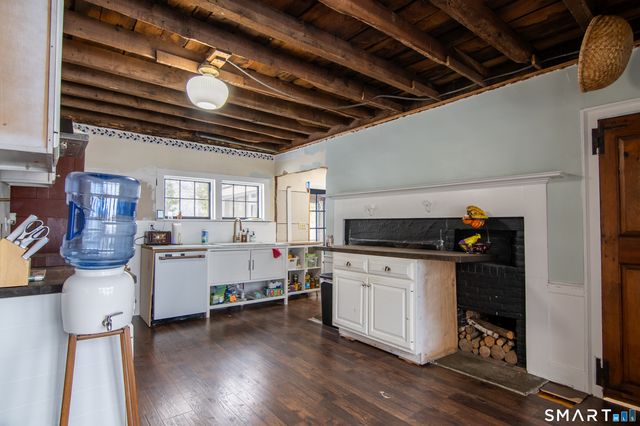 38 Canterbury Road, Brooklyn, CT 06234