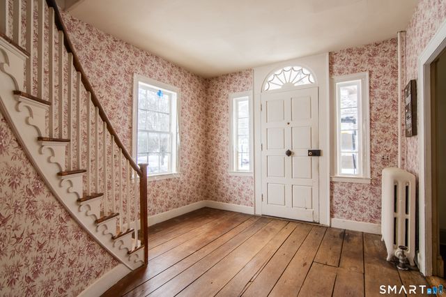 38 Canterbury Road, Brooklyn, CT 06234