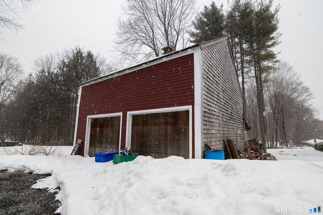 38 Canterbury Road, Brooklyn, CT 06234