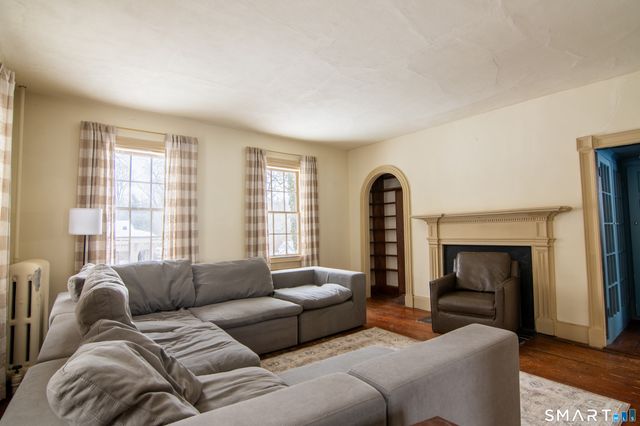 38 Canterbury Road, Brooklyn, CT 06234