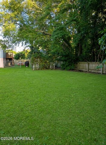 194 Brennan Concourse, Bayville, NJ 08721