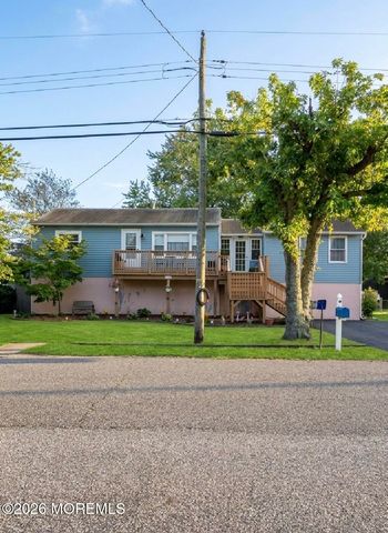 194 Brennan Concourse, Bayville, NJ 08721