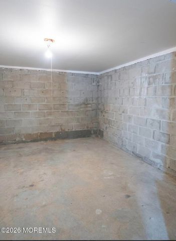 194 Brennan Concourse, Bayville, NJ 08721