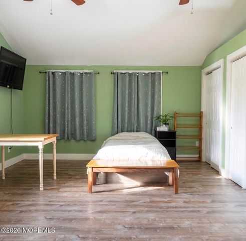 194 Brennan Concourse, Bayville, NJ 08721