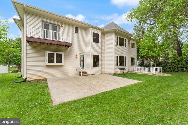 3906 ESTEL RD, Fairfax, VA 22031